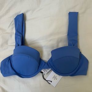 NWT WEWOREWHAT Claudia Bikini Top